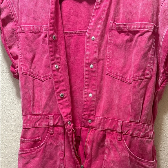 Hot Pink Short Sleeve Denim Romper, Excellent Condition, Size L - Picture 4 of 5
